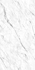 Foshan ผู้ผลิตห้องนั่งเล่นกระเบื้องพอร์ซเลนเต็มรูปแบบ Carrara กระเบื้องหินอ่อนสีขาวแจ๊สกระเบื้องเซรามิคสีขาว 120*240 ซม.