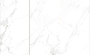 Carrara สีขาวกระเบื้องผนังห้องน้ำเคลือบเงาขนาด 30x60 / กระเบื้องปูพื้นหินอ่อน